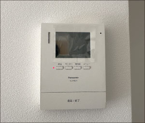 モニター付きインターホンで防犯面も安心です！