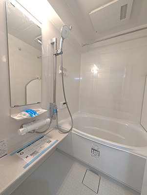 F402Bath